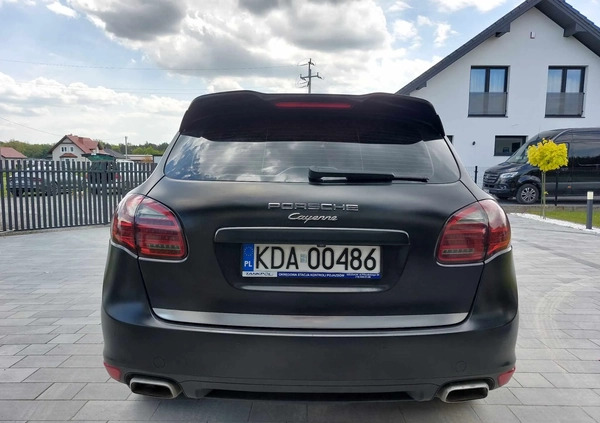 Porsche Cayenne cena 104550 przebieg: 191000, rok produkcji 2012 z Szczucin małe 92